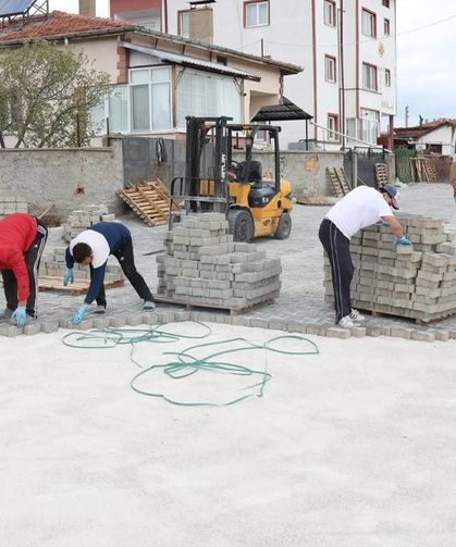 Çerkeş’te iki mahalleyi birbirine bağlayan yolda çalışmalar tamamlandı