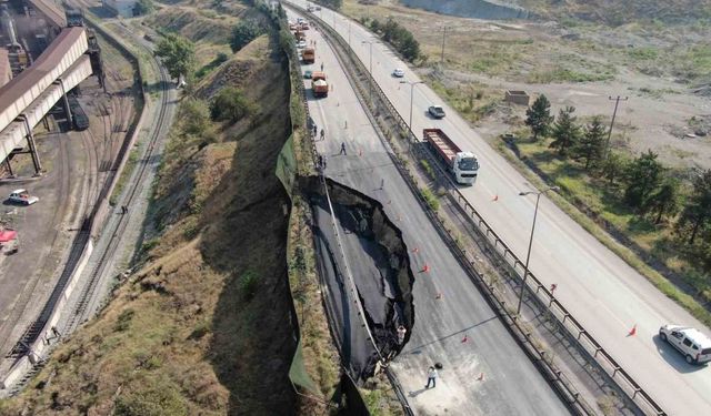 Çankırı- Karabük - Zonguldak demir yolu ulaşıma kapandı