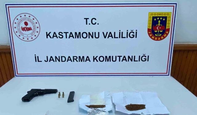Kastamonu’da uyuşturucuyla yakalanan 3 şahıs tutuklandı