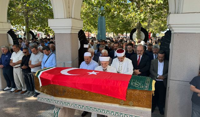 Yakup Ömeroğlu için Hacı Bayram-ı Veli Camii'nde cenaze namazı kılındı