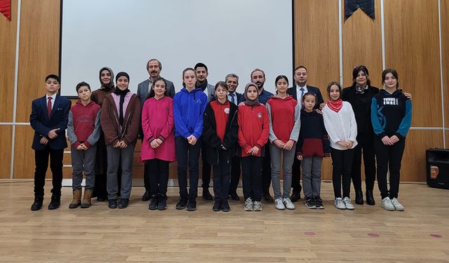 Çankırı öğrenciler İstiklal Marşı’nı güzel okumak için yarıştılar