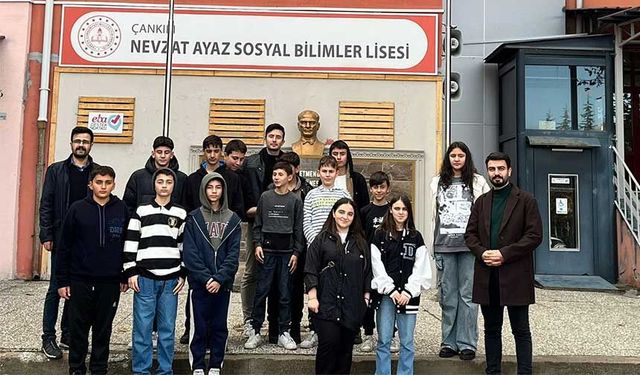 Yapraklı Ortaokulu öğrencileri liseleri ziyaret etti