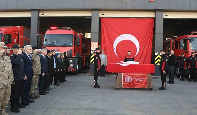 İtfaiye Eri Doğan, son yolculuğuna uğurlandı