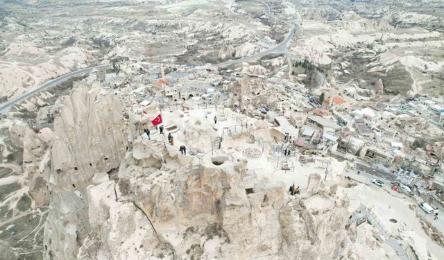 Uçhisar Kalesi’nin ziyaretçi sayısı yarım milyona yaklaştı