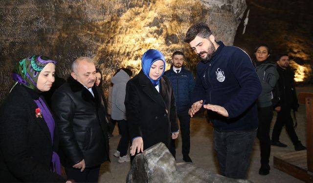 TBMM KEFEK Başkanı  Erdoğan Tuz Mağarasından çok etkilendi