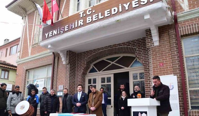 Başkan Özel işçinin yüzünü rekor ücretle güldürdü