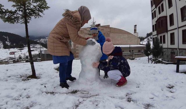 Bolu’nun 3 ilçesinde taşımalı eğitime kar engeli