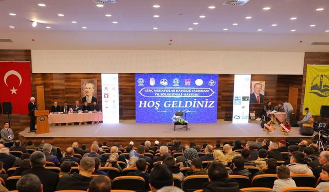 ‘Genç Muhafızlar Hafızlık Yarışması’ finali Bayburt’ta yapıldı