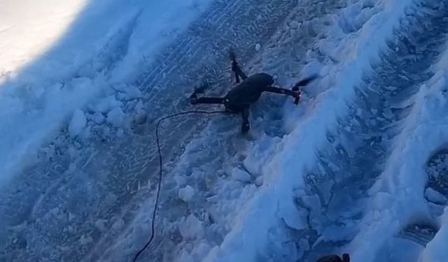 Yolu kapanan köydeki hasta için ilginç çözüm: ilacı dronla yolladılar