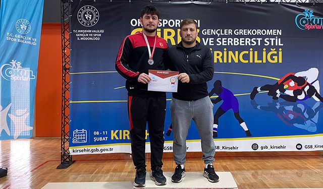 Çankırılı Güreşçiden Okul Sporlarında Türkiye derecesi