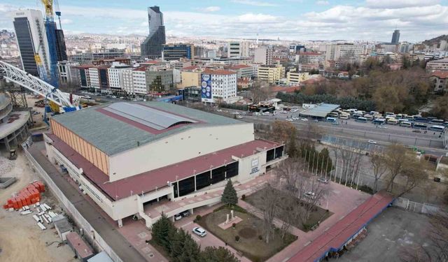 Ankara’nın tarihi Atatürk Spor ve Sergi Salonu yıkılıyor