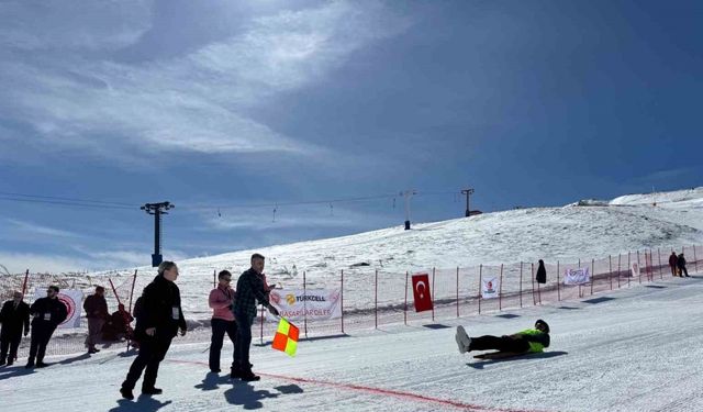 Geleneksel Kızak Türkiye Şampiyonası, Erciyes Kayak Merkezi’nde yapıldı