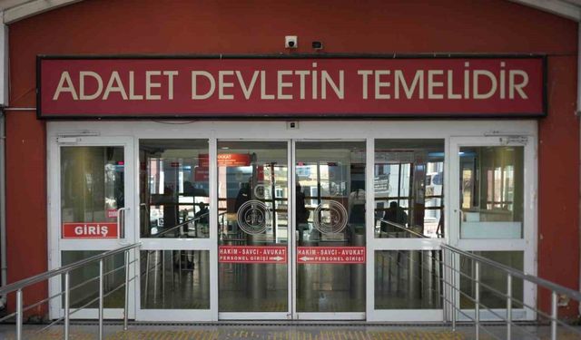 Oğlu tarafından bıçaklanan anne: "Allah herkese böyle evlat nasip etsin"