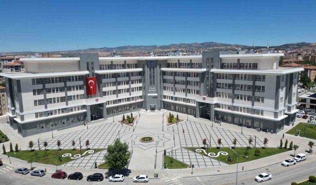 Çorum’da ihtiyaç sahibi ailelerin YKS sınav ücretleri belediyeden
