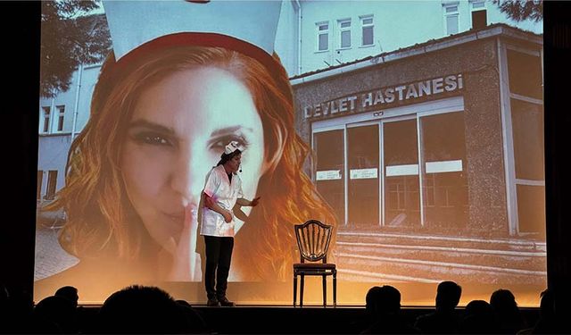 Başkan Sopacı Çerkeşli sanatseverleri tiyatro ile buluşturdu