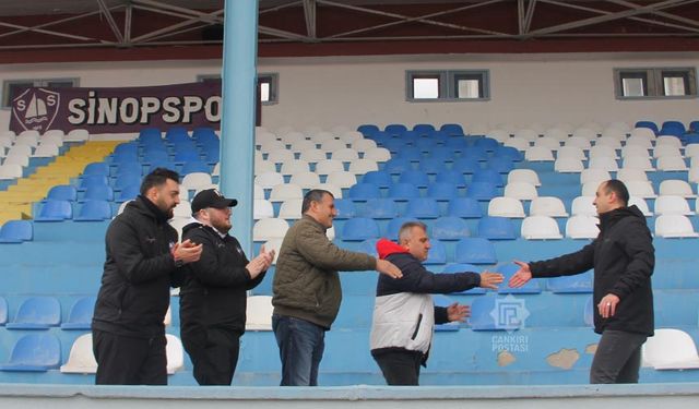 Vali Taşolar’dan Sinopspor taraftarına ziyaret