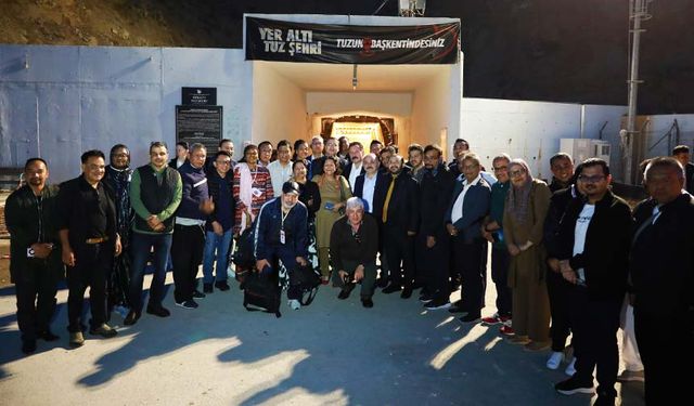 Yer Altı Tuz Şehri kapılarını dünyaya açtı