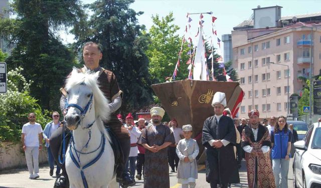 Fethin 572’nci yıl dönümü, karadan gemi yürütülerek canlandırıldı