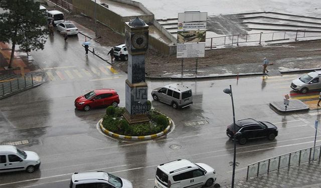 Çankırı’da kırk ikindi yağmurları başladı: Öğleden sonraları dikkat!