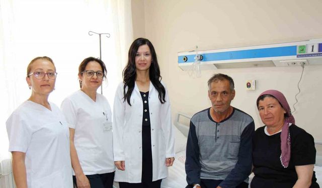 Felçli geldiği hastaneden yürüyerek çıktı