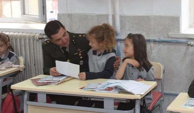 Çankırı’da miniklerden Mehmetçiğe duygu dolu mektuplar