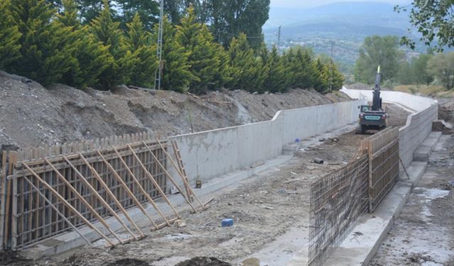 Çankırı'da Pazar Çayı Projesinde ıslah çalışmaları sürüyor