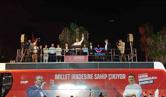 CHP Genel Başkanı Özel: "Mecliste kanun teklifimiz var, yargılamaları TRT’den yayınlayın"