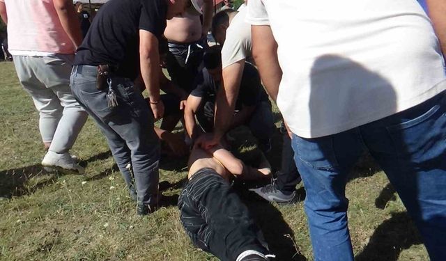 Güreşçinin dirseği kırıldı