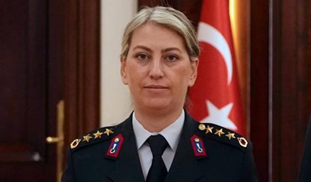 Gülden Mat Şakir Tuğgeneralliğe yükseldi