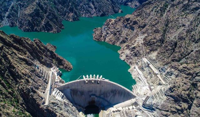 Yusufeli HES yılda 2,5 milyon kişinin elektrik ihtiyacını karşılıyor