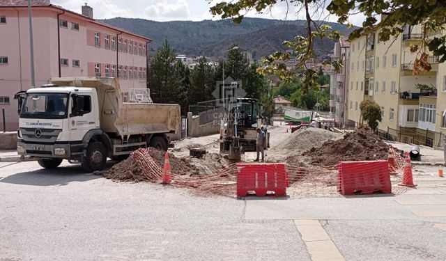 Meteoroloji Sokak’ta altyapı çalışmaları devam ediyor