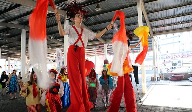 Tuz Festivali’nde çocuklara özel eğlence alanı kuruldu