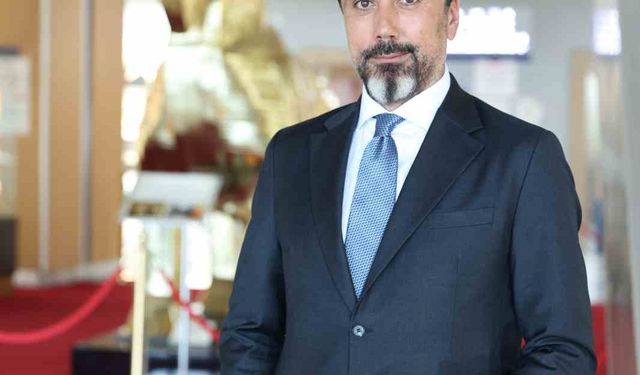 Altın yine rekor kırdı: Küçük yatırımcı için yeni dönem başlıyor