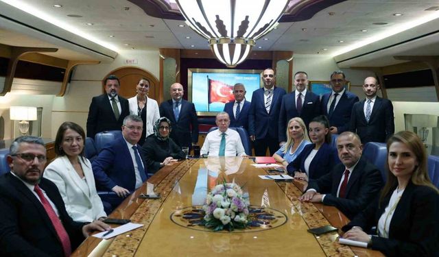 Cumhurbaşkanı Erdoğan: "Türkiye, her şartta Filistin davasının bayraktarı olmayı sürdürecektir"
