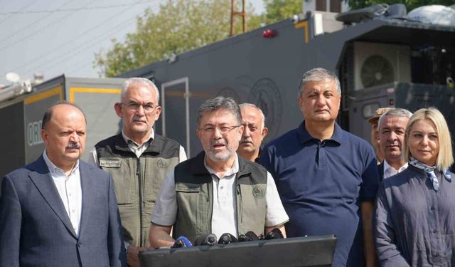 Orman Bakanı Yumaklı: "3 dalga halinde orman yangınlarıyla mücadele ettik"