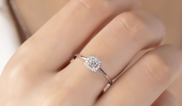 Pırlanta Mücevherlerde Karatın Önemi