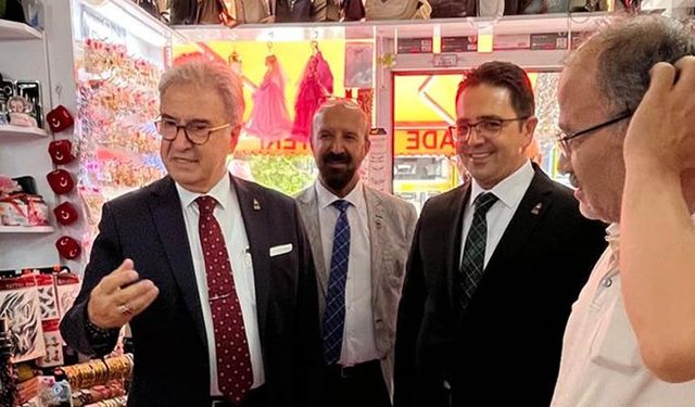 Zafer Partisi heyeti Çankırı’da esnaf ve vatandaşla buluştu