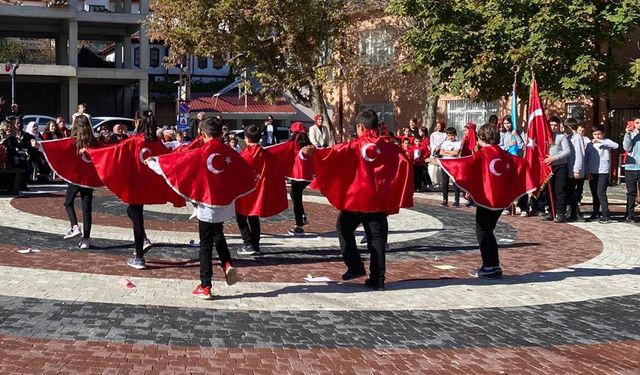 Bayramören’de Cumhuriyetin 102. Yılı Coşkuyla Kutlandı