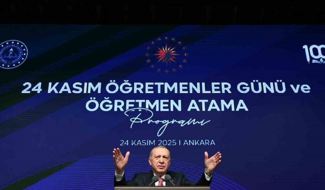 Cumhurbaşkanı Erdoğan: "Büyürken çocuklarımıza ve gençlerimize bizim yaşadığımız dünyayı empoze ederek bir yere varamayız"