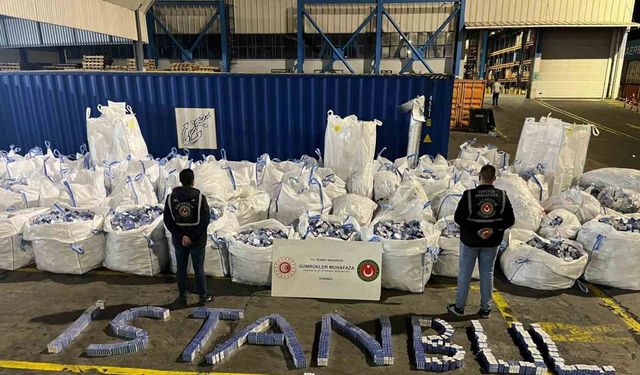 Piyasa değeri 94 milyon lira olan 394 bin 117 paket kaçak sigara ele geçirildiğini açıkladı