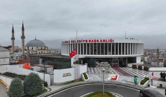 Tanju Özcan: "Bolu’da 3 gün boyunca tüm eğlence etkinlikleri iptal edildi"