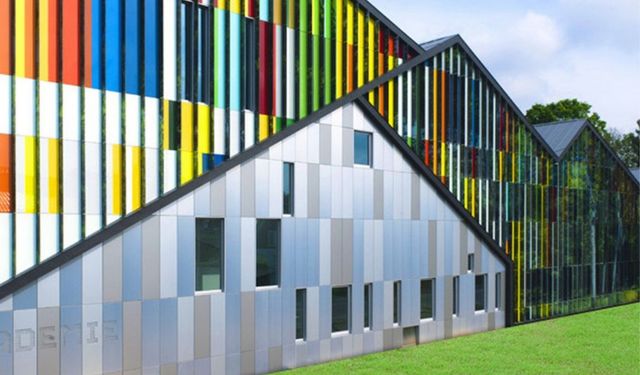 Modern Dış Cephe Tasarımlarının Gözdesi: Kompozit Panel