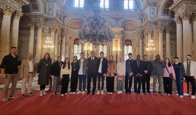 Şehit Hakkı Çelik ÇPAL Öğrencilerinden İstanbul’da Eğitim ve Kültür Gezisi