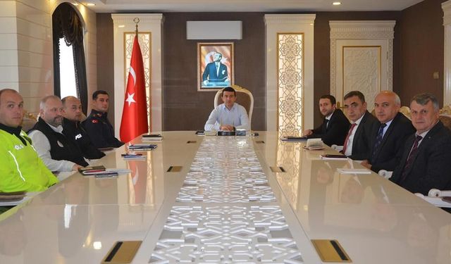 Ilgaz’da 2025-2026 Kış Tedbirleri Koordinasyon Toplantısı Yapıldı