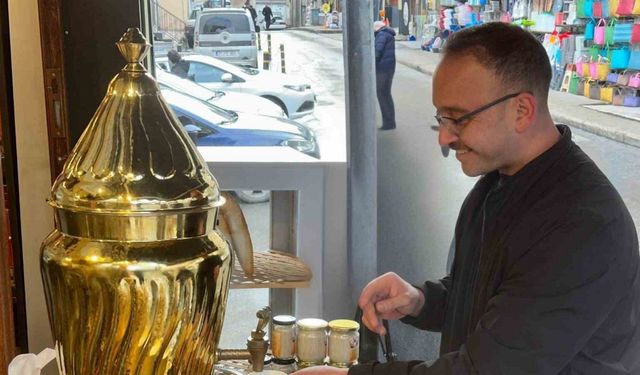 Kışın vazgeçilmezi salep yoğun ilgi görüyor