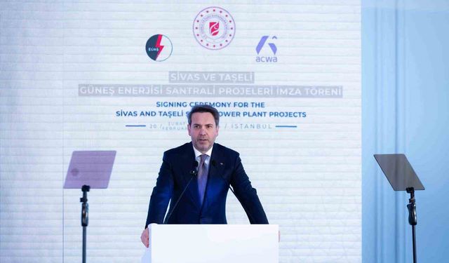 Türkiye ile Suudi Arabistan arasında 2 milyar dolarlık GES yatırımı için imzalar atıldı