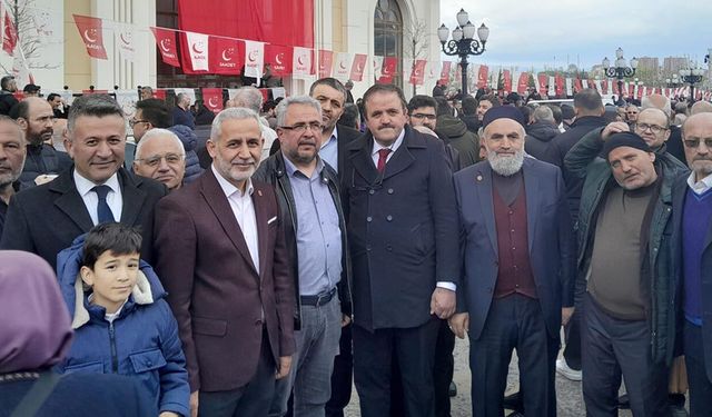 Saadet Partisi Çankırı Teşkilatı 100 Kişilik Heyetle Türkiye Divanı’na Katıldı