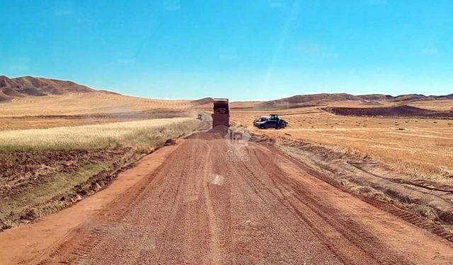 Karallı köyü yoluna çözüm için çalışma başladı