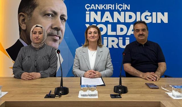 SİYASET