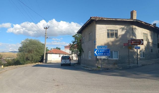 Çankırı Postası’nın haberi sonrası şakülü kayan tabela düzeltildi